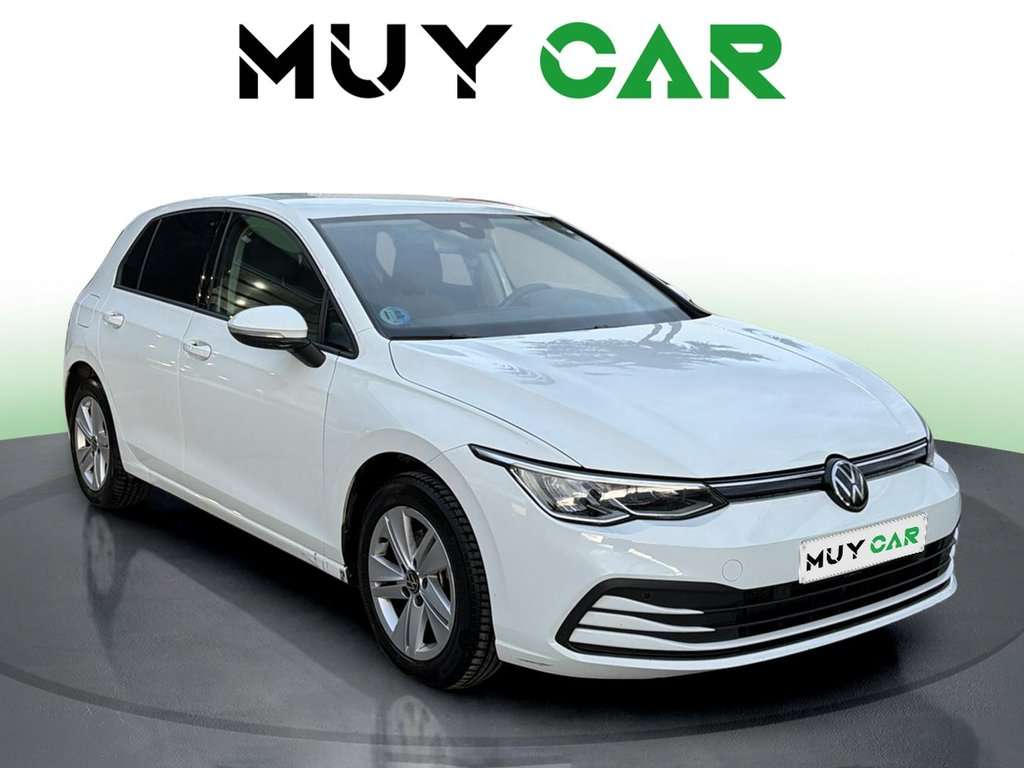 Volkswagen Golf 1.0 eTSI Life DSG 81kW - foto 1