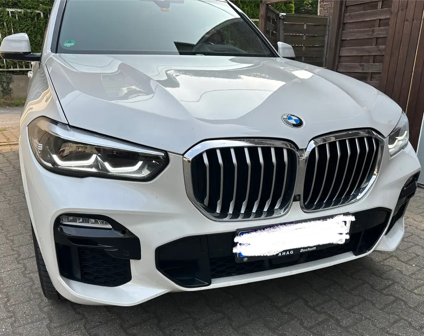 BMW X5 M M xDrive 30d M Sport mit Gestiksteuerung Biały - 1