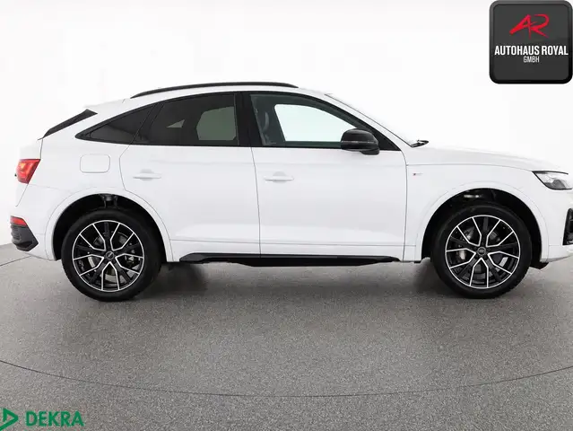 Audi Q5 view 6