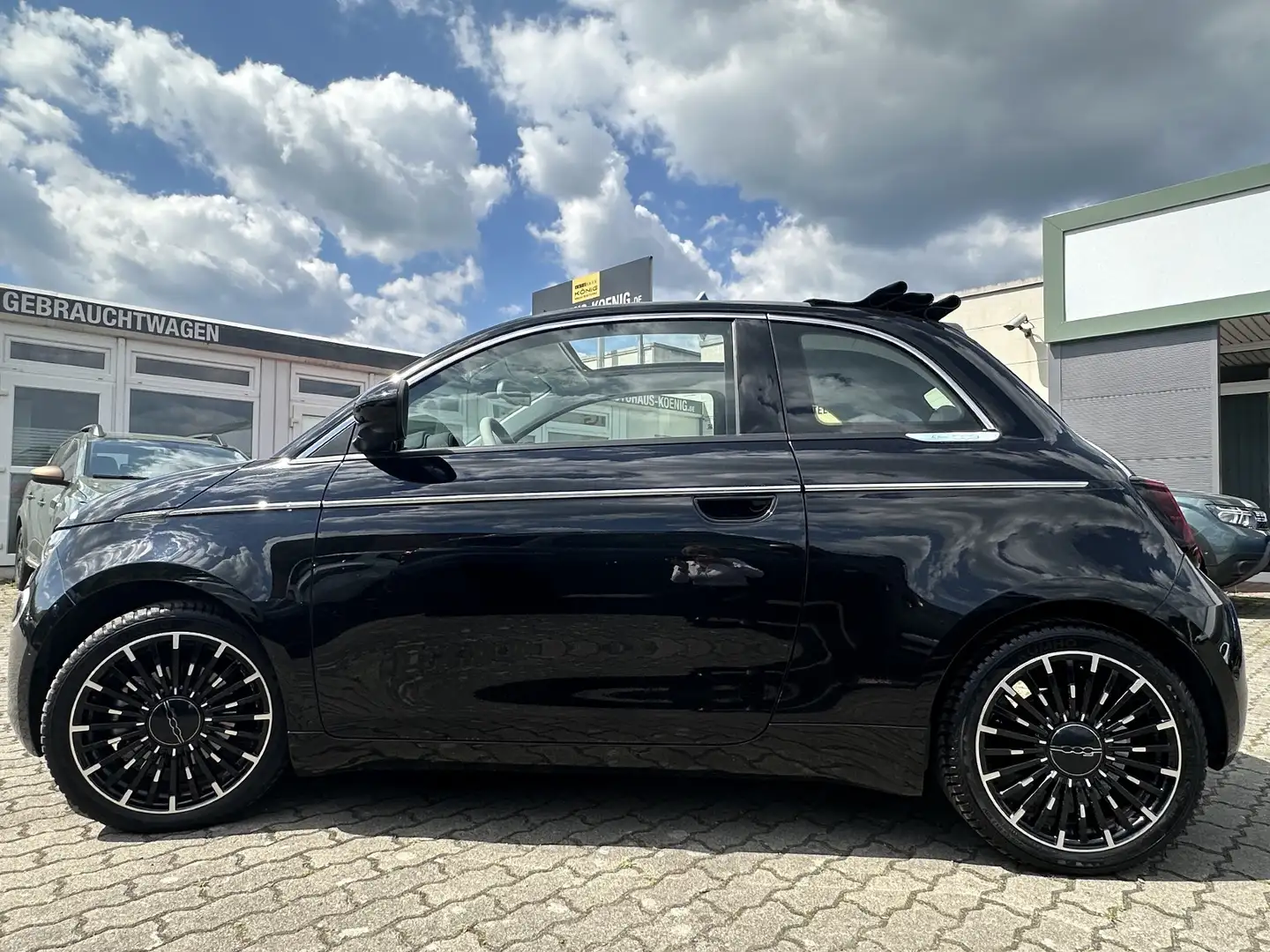Fiat 500e Cabrio La Prima NAVI+KLIMA+LED Schwarz - 2