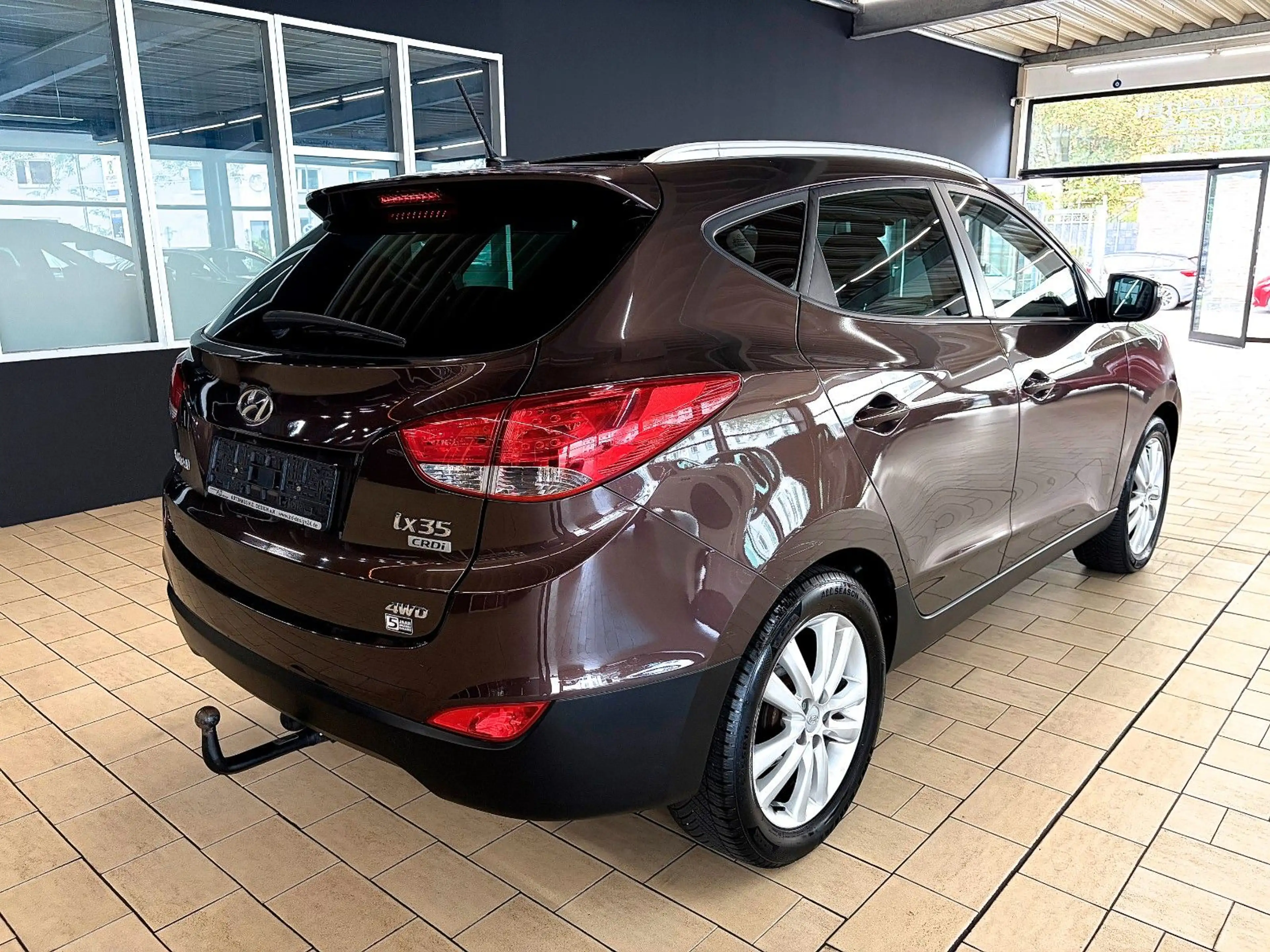 Hyundai iX35 PREMIUM AWD *AUTOM+NAVI+PANO+LEDER+18'ALU* — photo 8