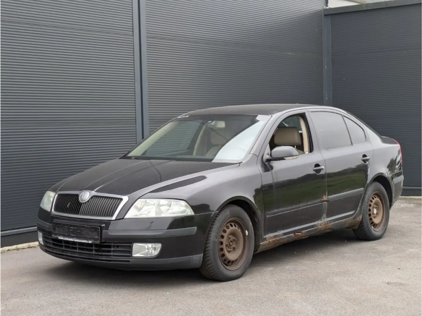 Skoda Octavia Elegance 2.0TDI*Tempom Teilleder SHZ PDC Zwart - 2