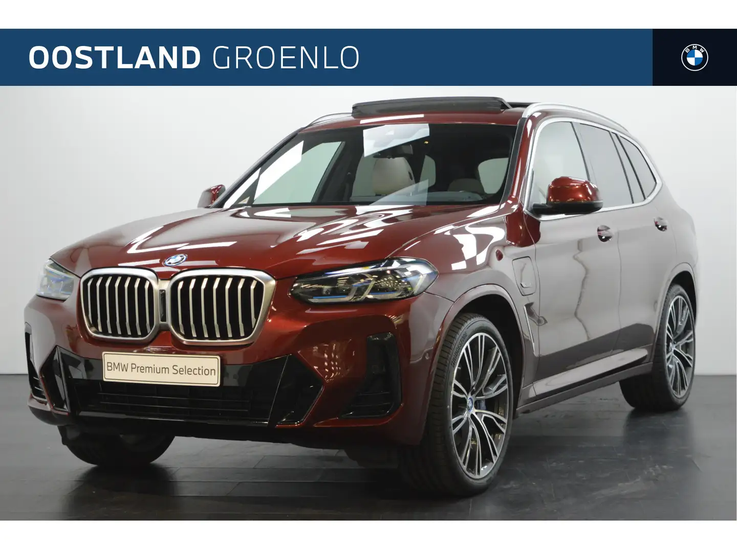 BMW X3 xDrive30e M Sport Automaat / Panoramadak / Trekhaa Rosso - 1