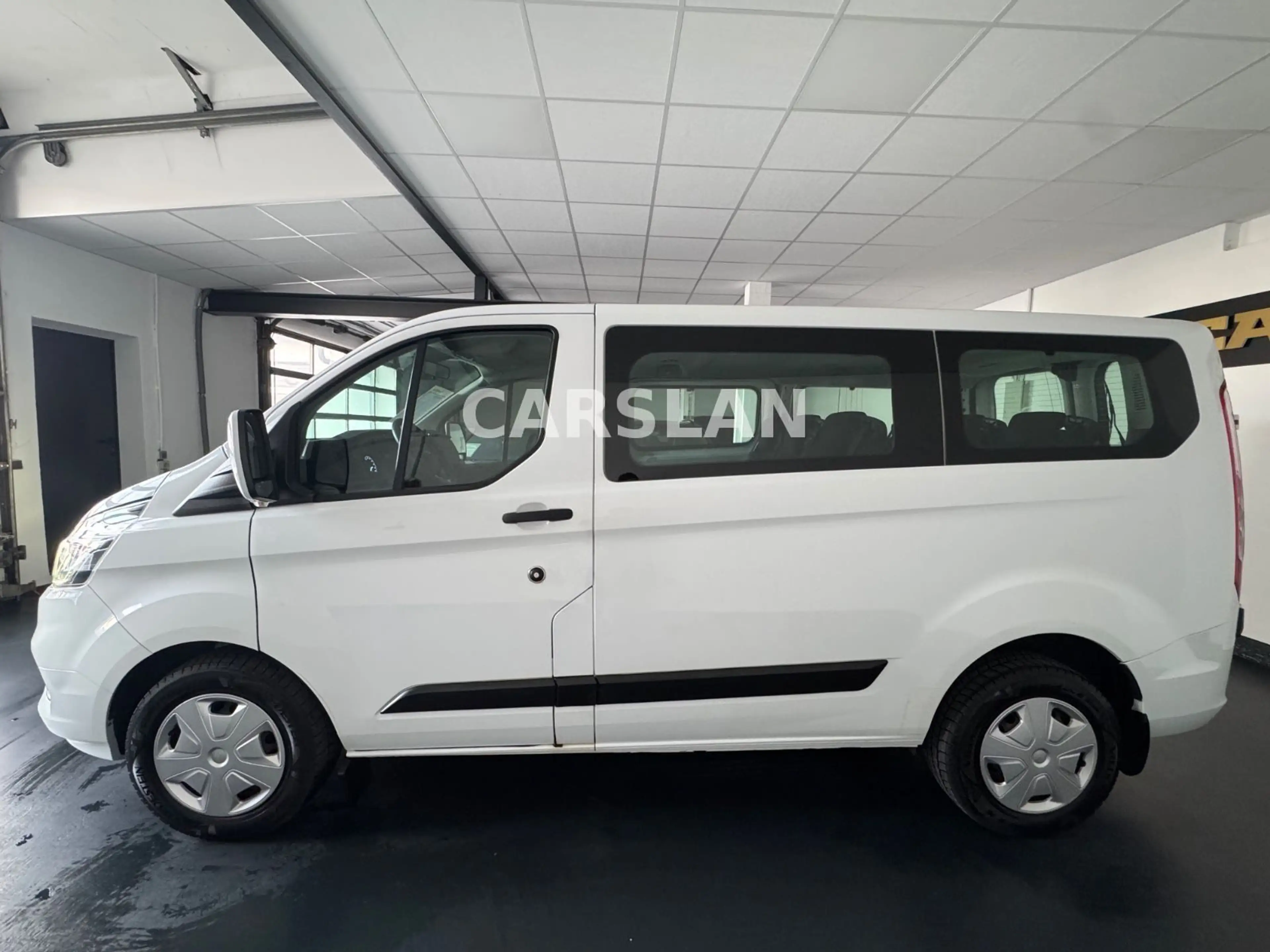 Ford Transit Custom 2.0 TDCI 1.HAND+9-SITZER+LED+PDC — photo 9