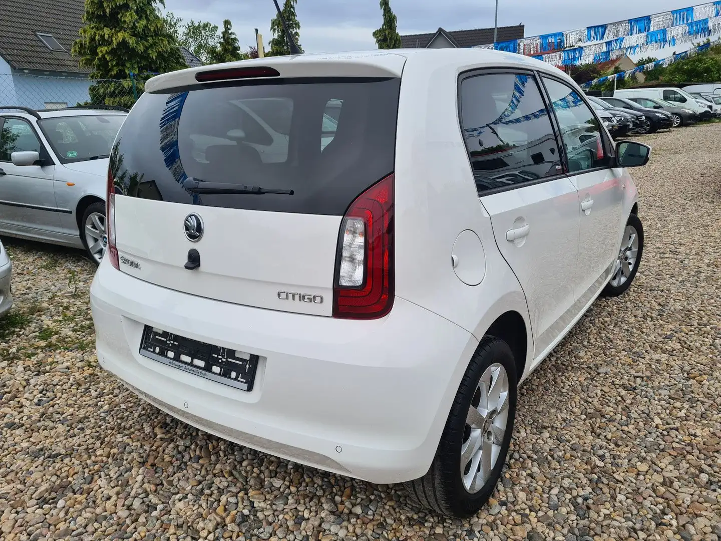 Skoda Citigo CLEVER Green tec *T-LEDER/KLIMA/SHZ/PDC/LMF/LED- Weiß - 2