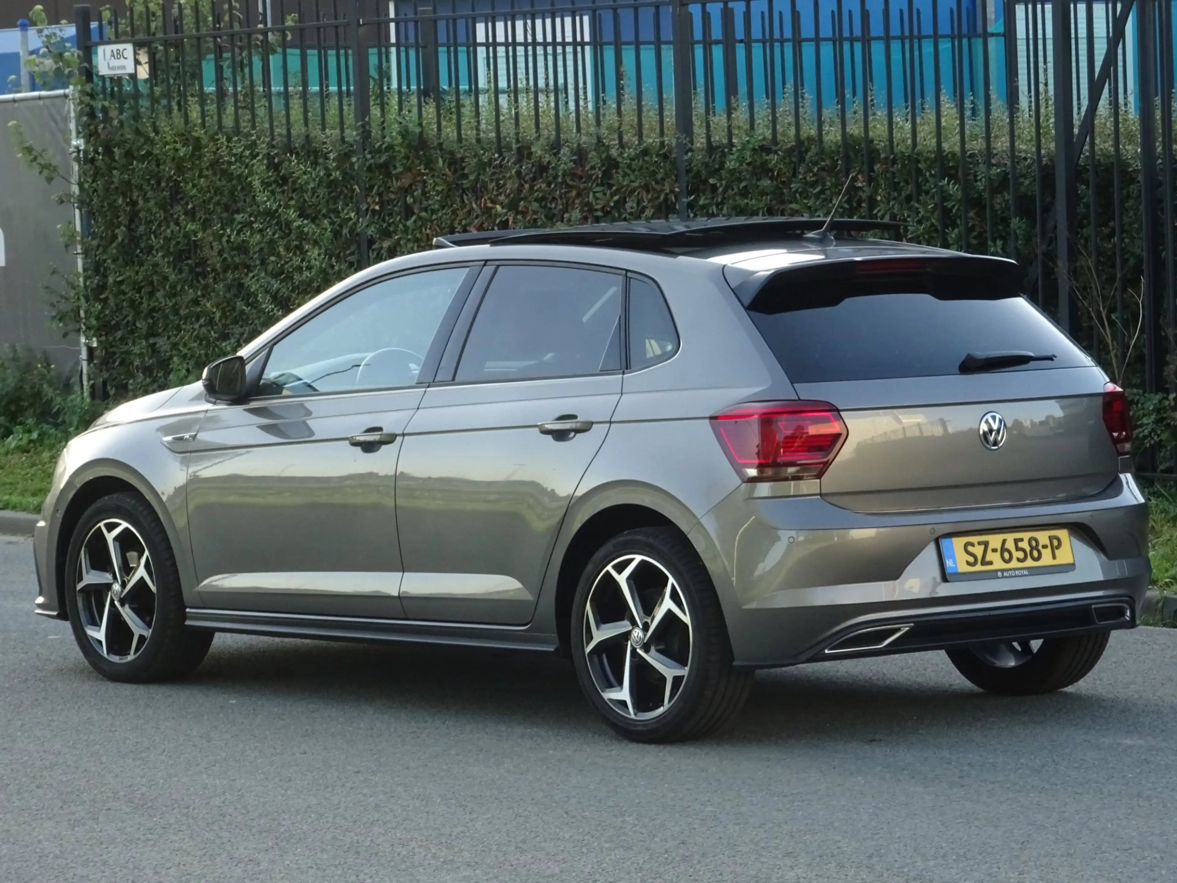 Volkswagen Polo 1.0 TSI 3X R-LINE NAP/PANORAMA/VIRTUAL/LED — photo 2