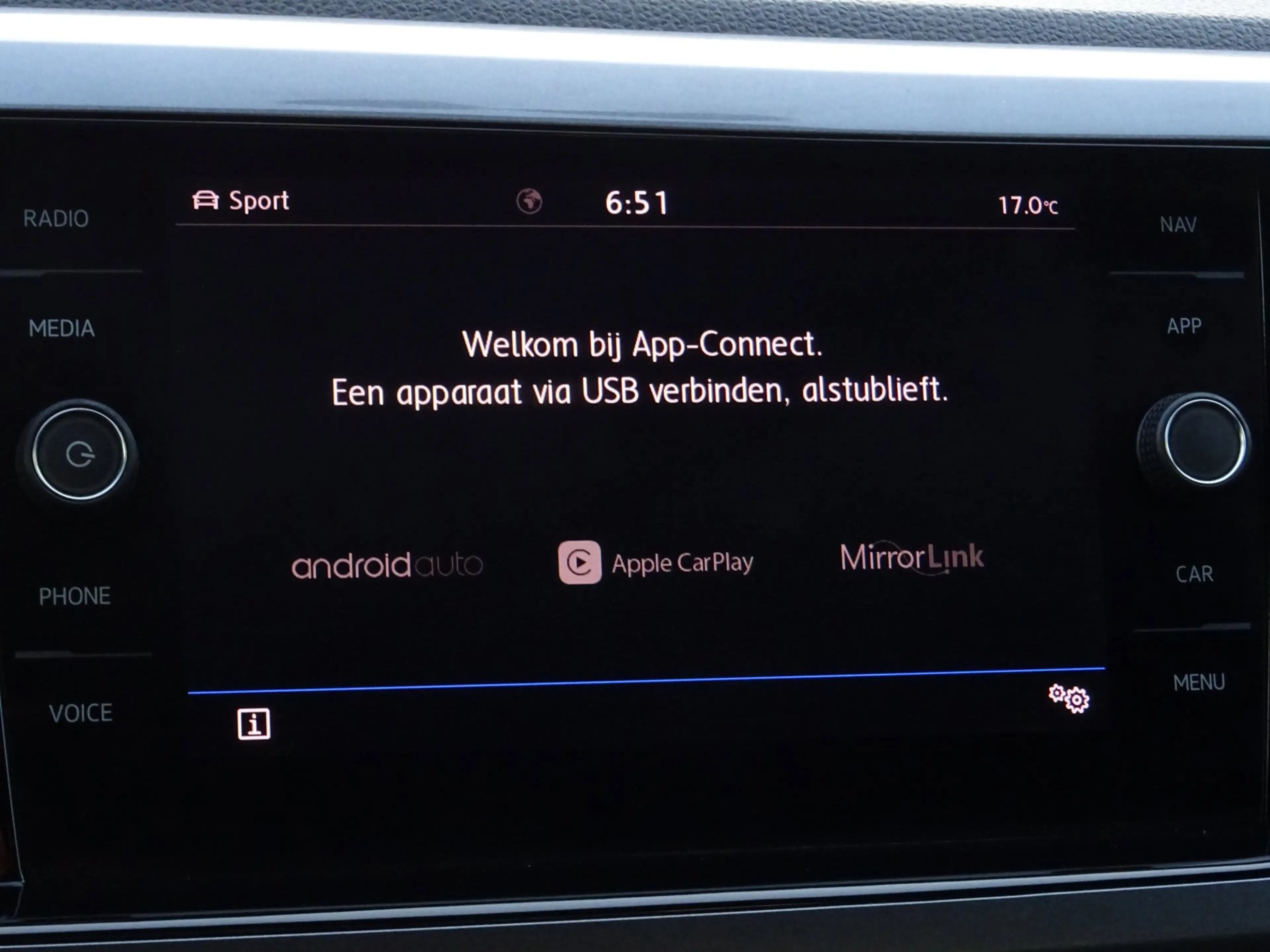 Volkswagen Polo 1.0 TSI 3X R-LINE NAP/PANORAMA/VIRTUAL/LED — photo 12