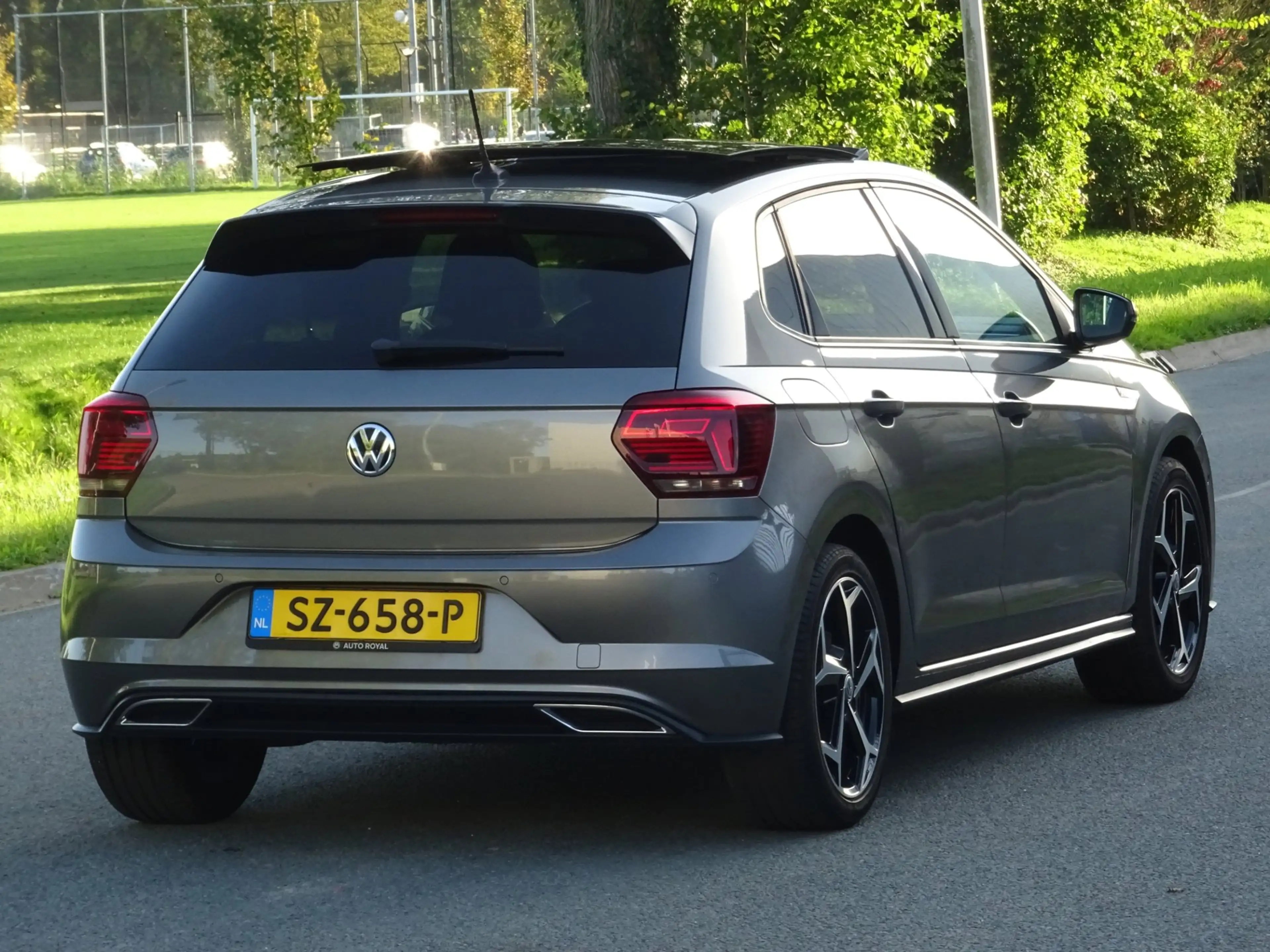 Volkswagen Polo 1.0 TSI 3X R-LINE NAP/PANORAMA/VIRTUAL/LED — photo 3