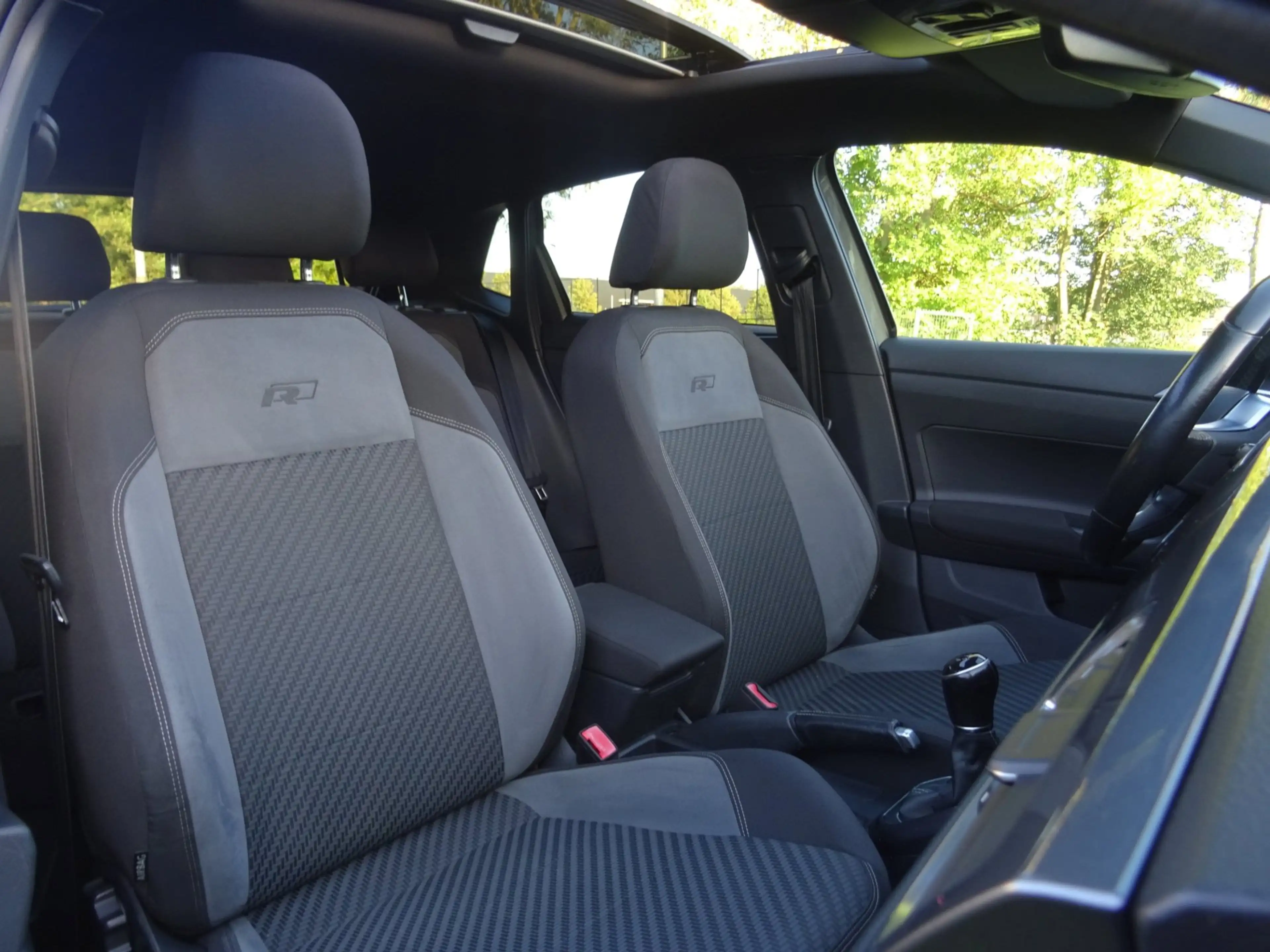 Volkswagen Polo 1.0 TSI 3X R-LINE NAP/PANORAMA/VIRTUAL/LED — photo 7