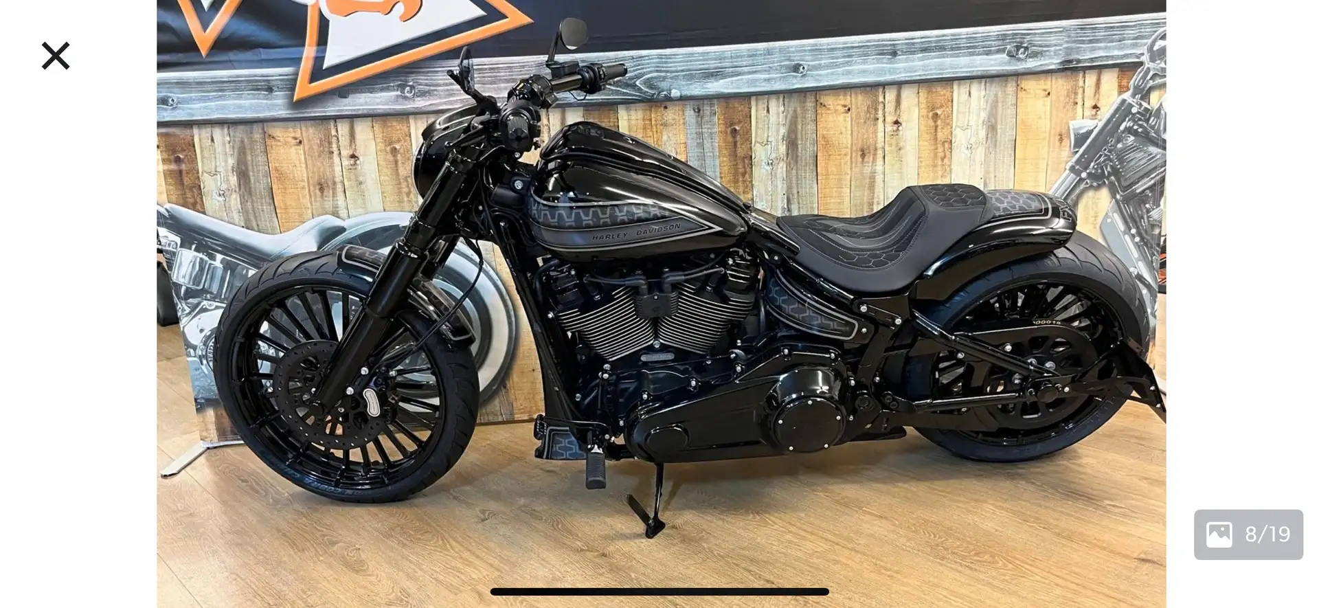 Harley-Davidson Breakout 117 Noir - 2