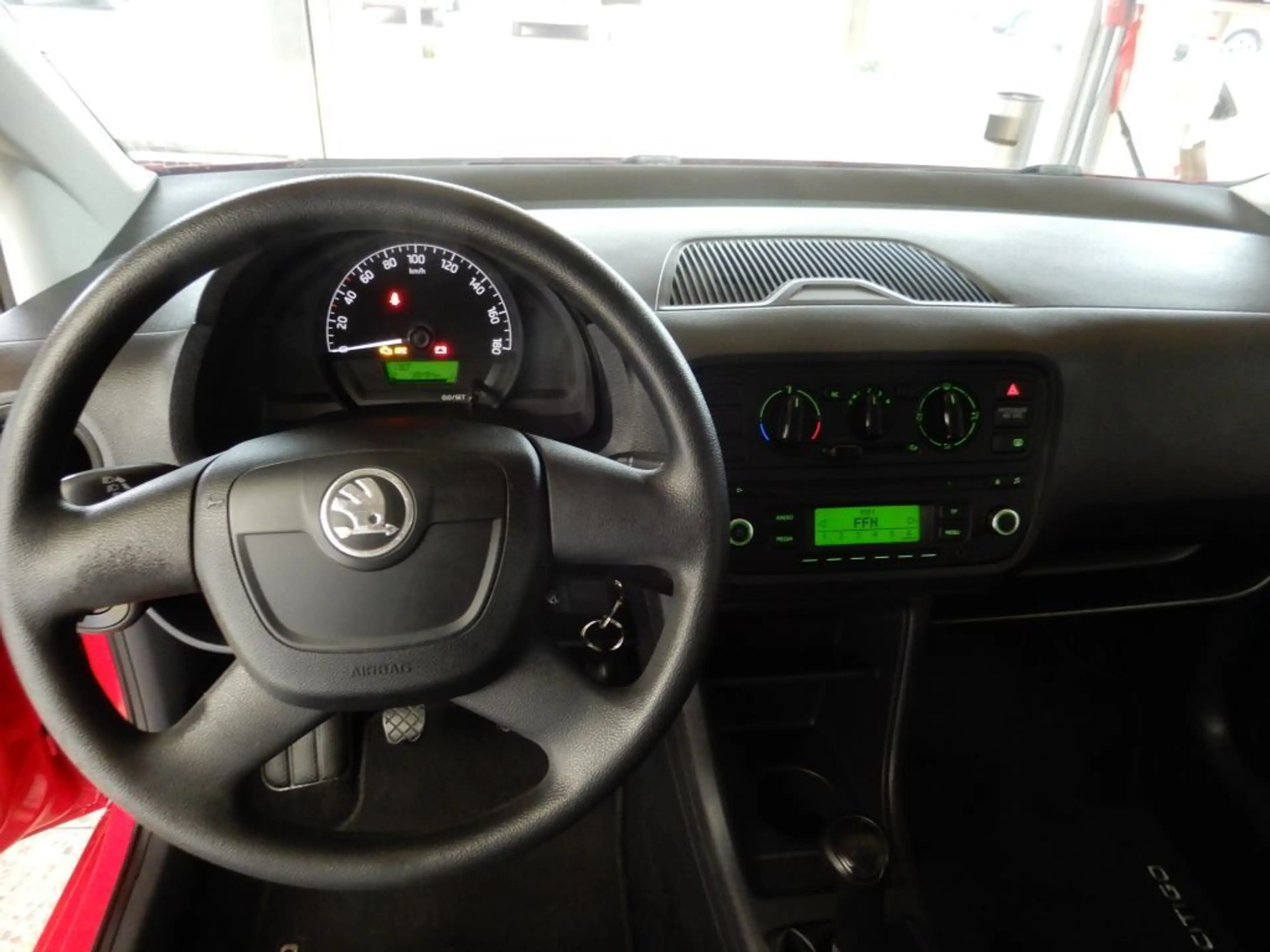 Skoda Citigo 1.0 MPI Active,Klima,1.Hand, erst 38500km — photo 12