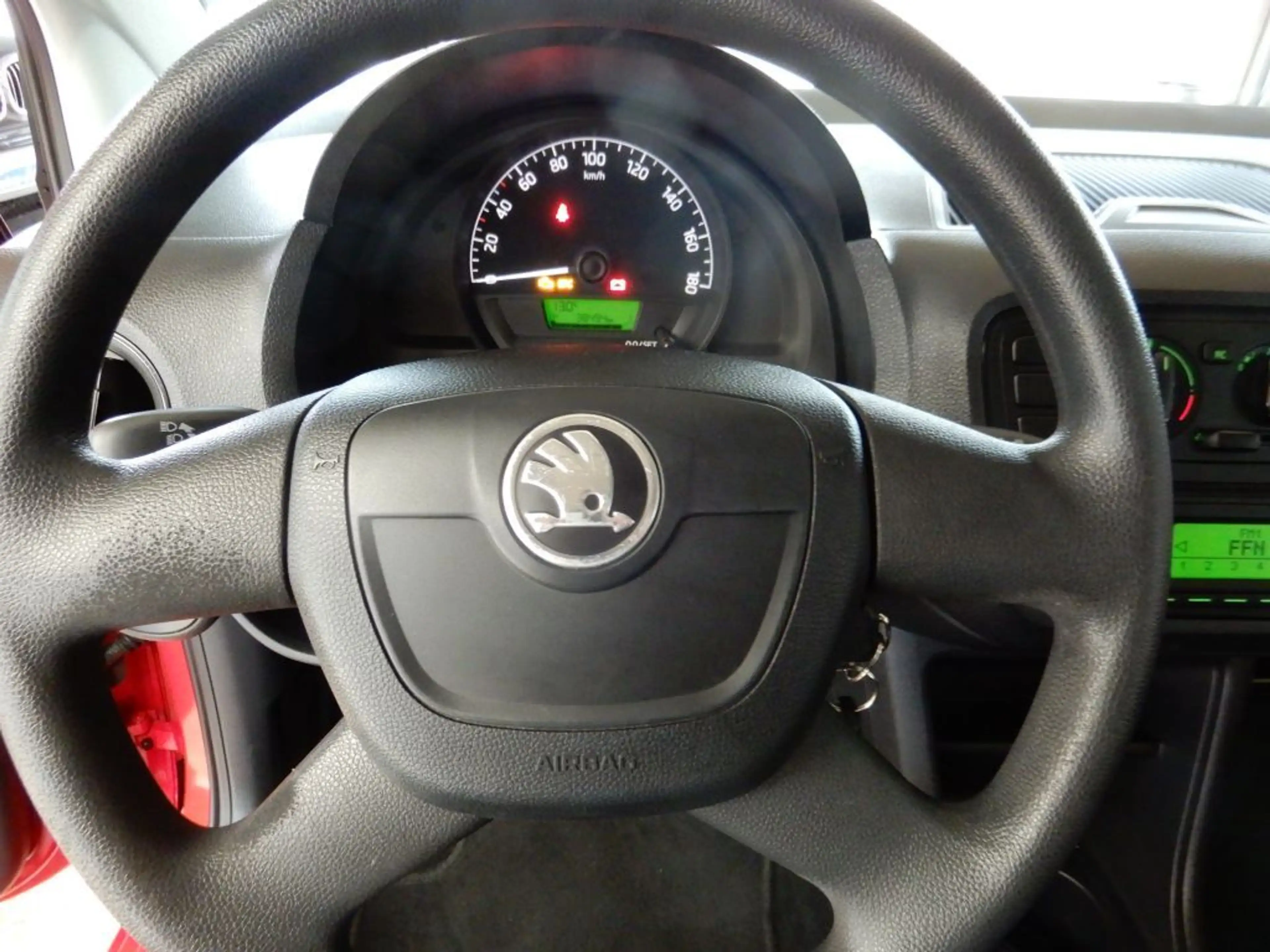 Skoda Citigo 1.0 MPI Active,Klima,1.Hand, erst 38500km — photo 13