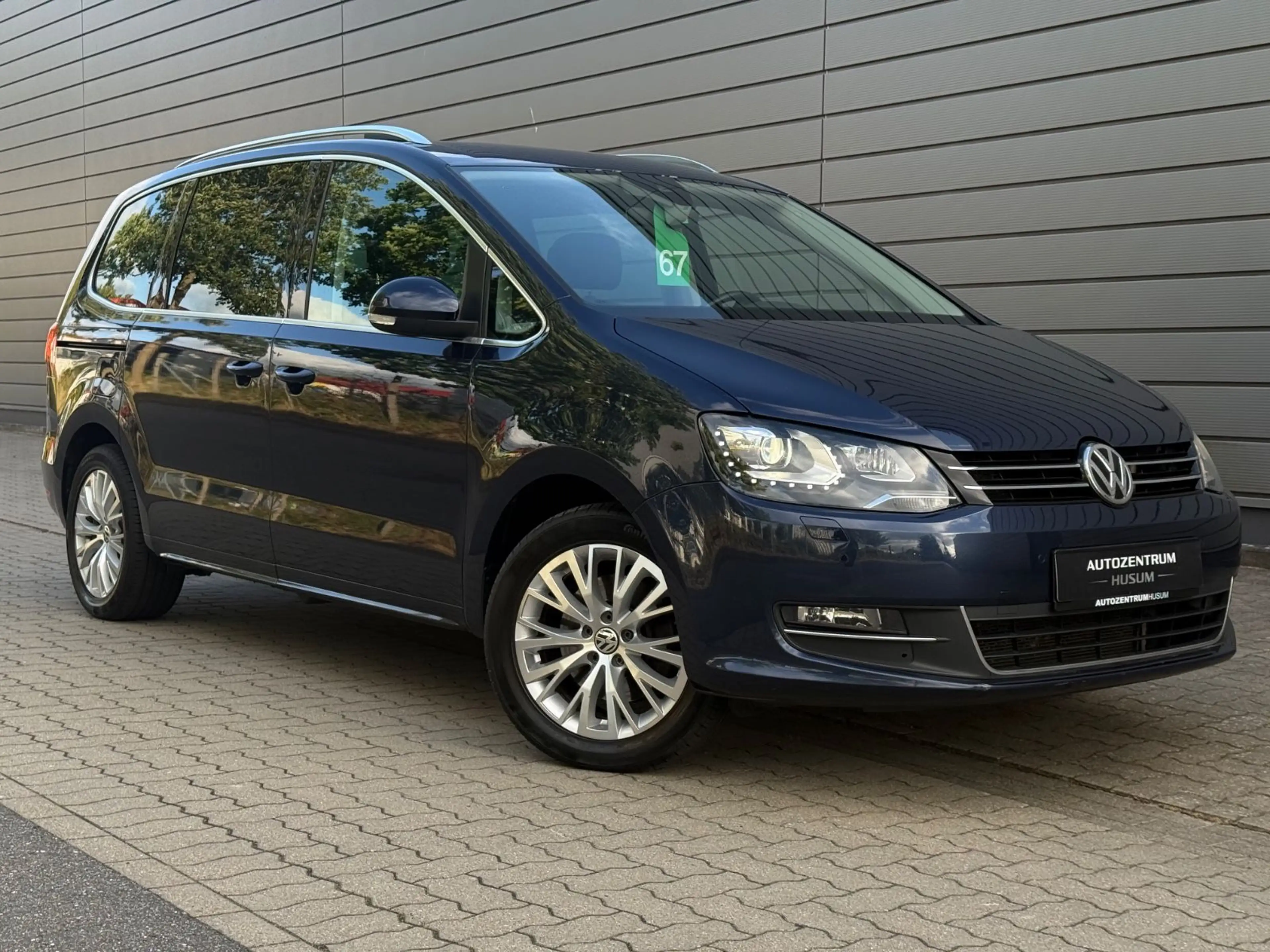 Volkswagen Sharan Highline *HU/AU*SHZ*SCHECKHEFT*PANO* — photo 4