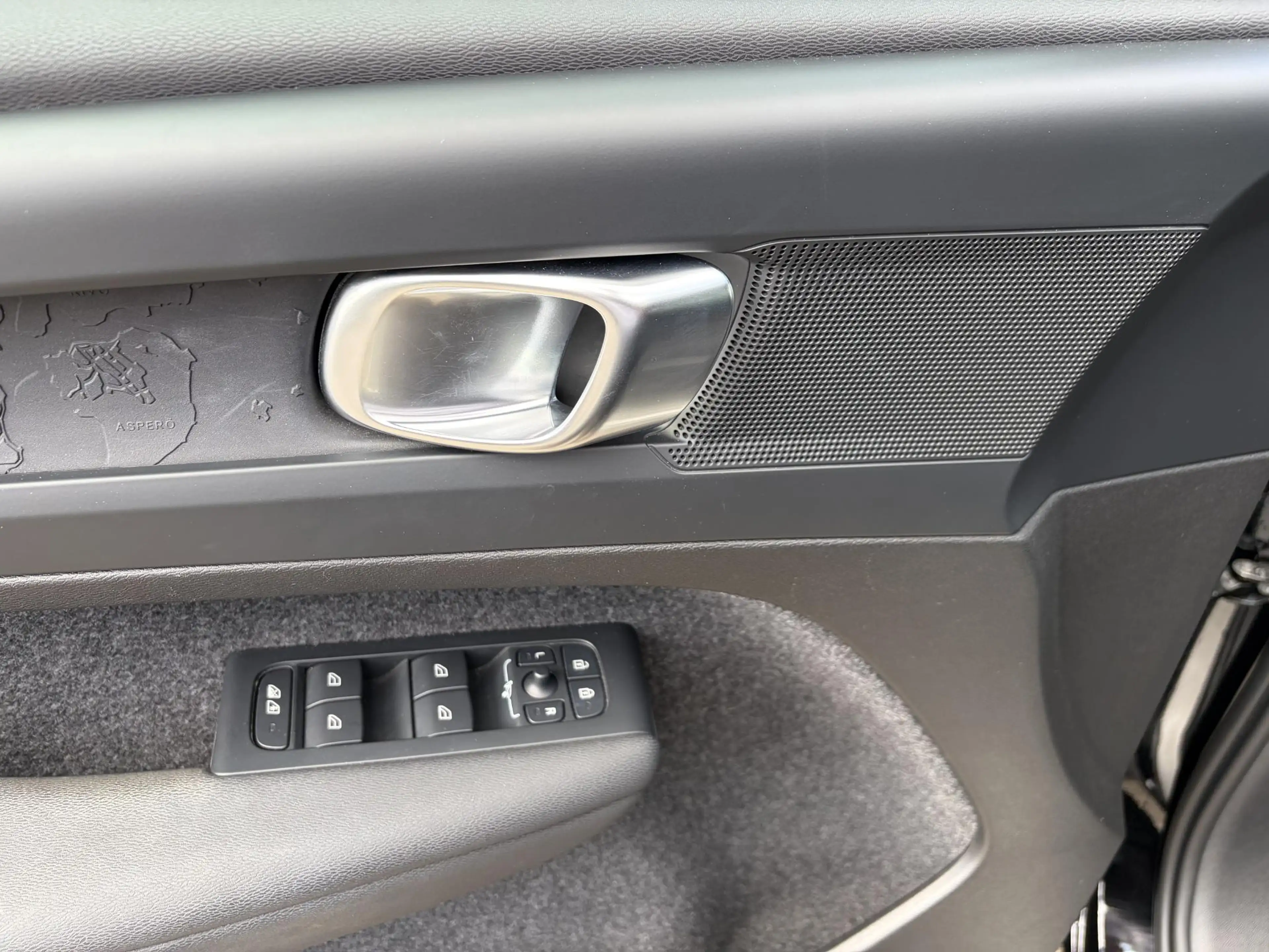 Volvo XC40 Recharge Plus SOH 92%| PILOT ASSIST ACC| ELEKTRISC — photo 18