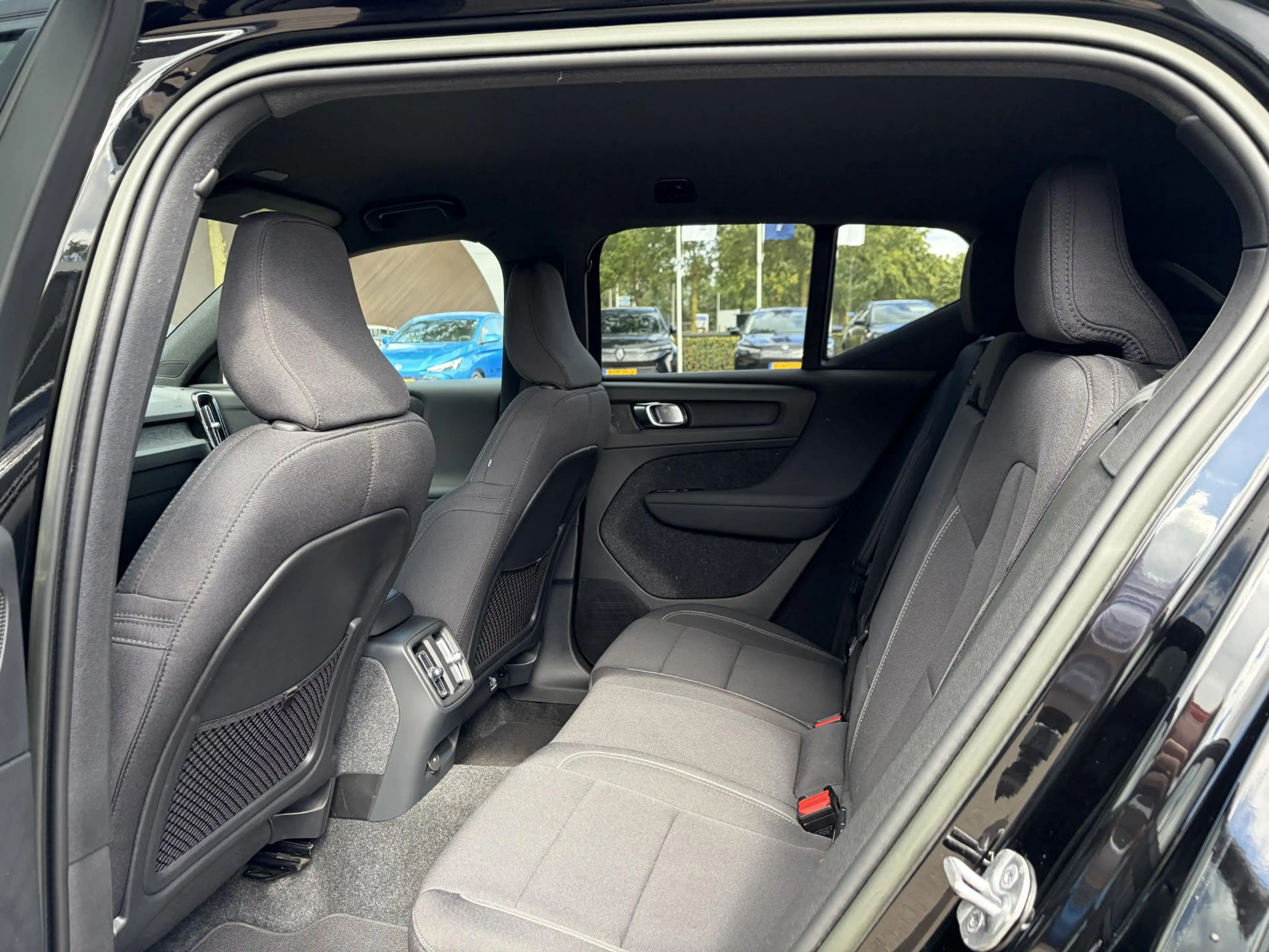 Volvo XC40 Recharge Plus SOH 92%| PILOT ASSIST ACC| ELEKTRISC — photo 12