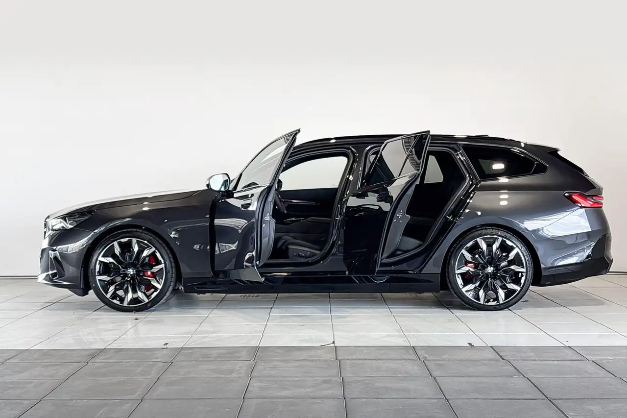 BMW i5 2026