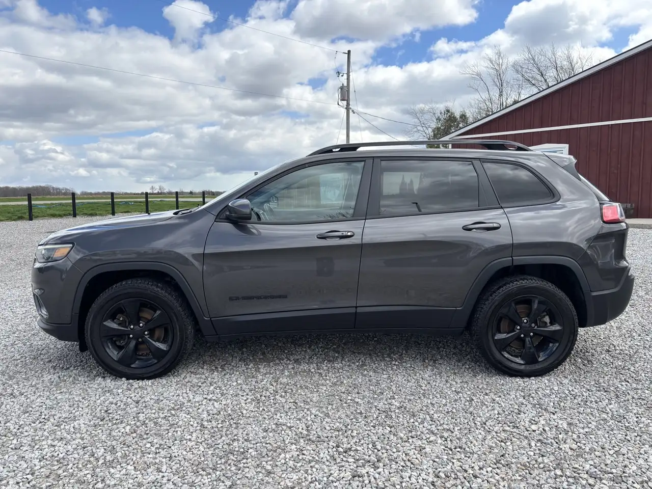 Jeep Cherokee снимка Jeep Cherokee