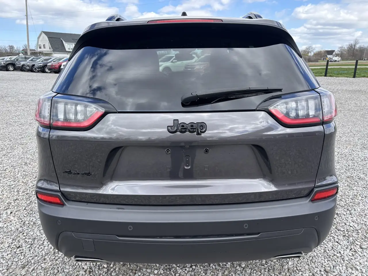 Jeep Cherokee снимка Jeep Cherokee