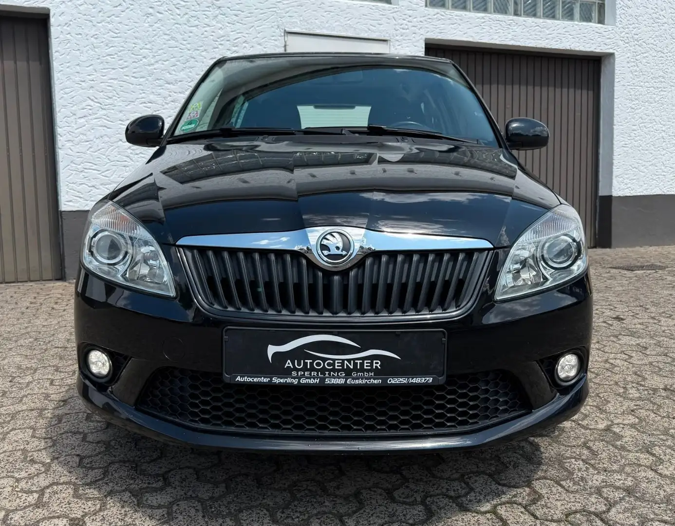 Skoda Fabia 1.2TSI Best of*Bluetooth*PDC*Klimaauto*SHZ Noir - 2