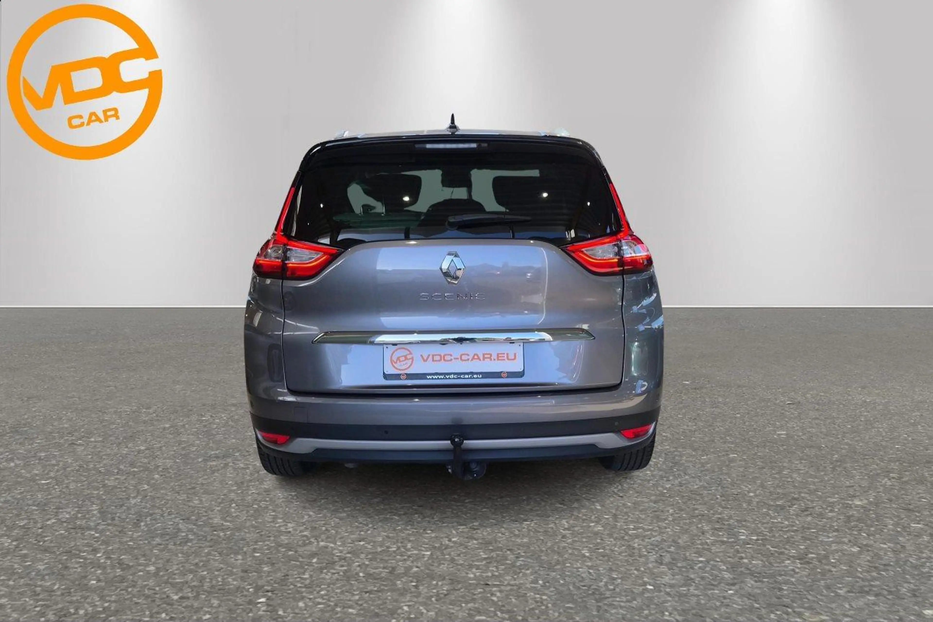 Renault Grand Scenic — photo 7
