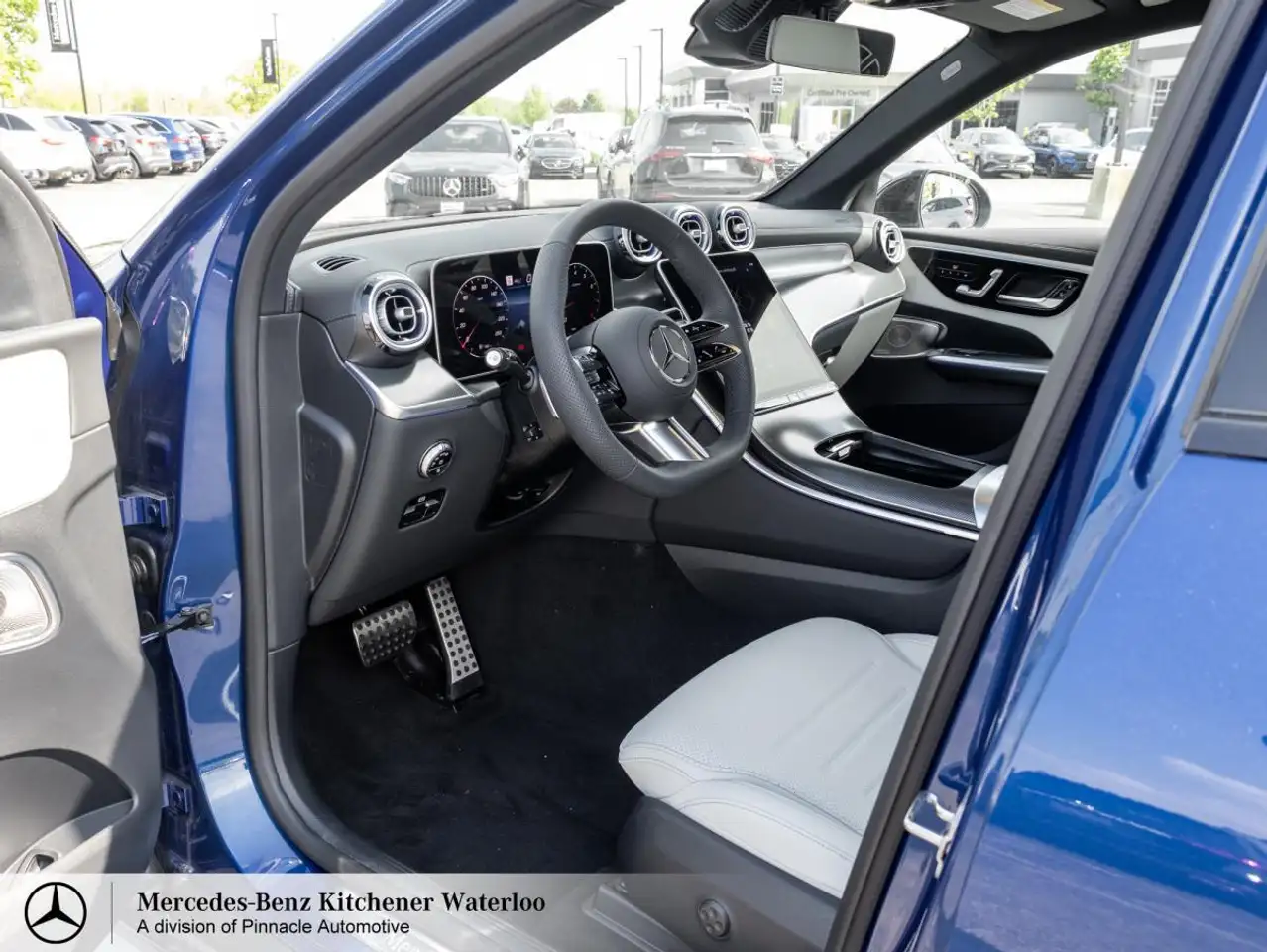 Mercedes-Benz GLC снимка Mercedes-Benz GLC