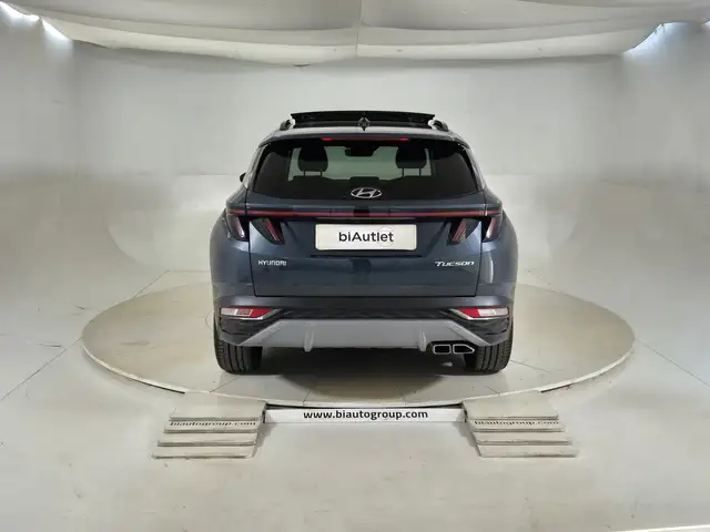 Hyundai Tucson view 3