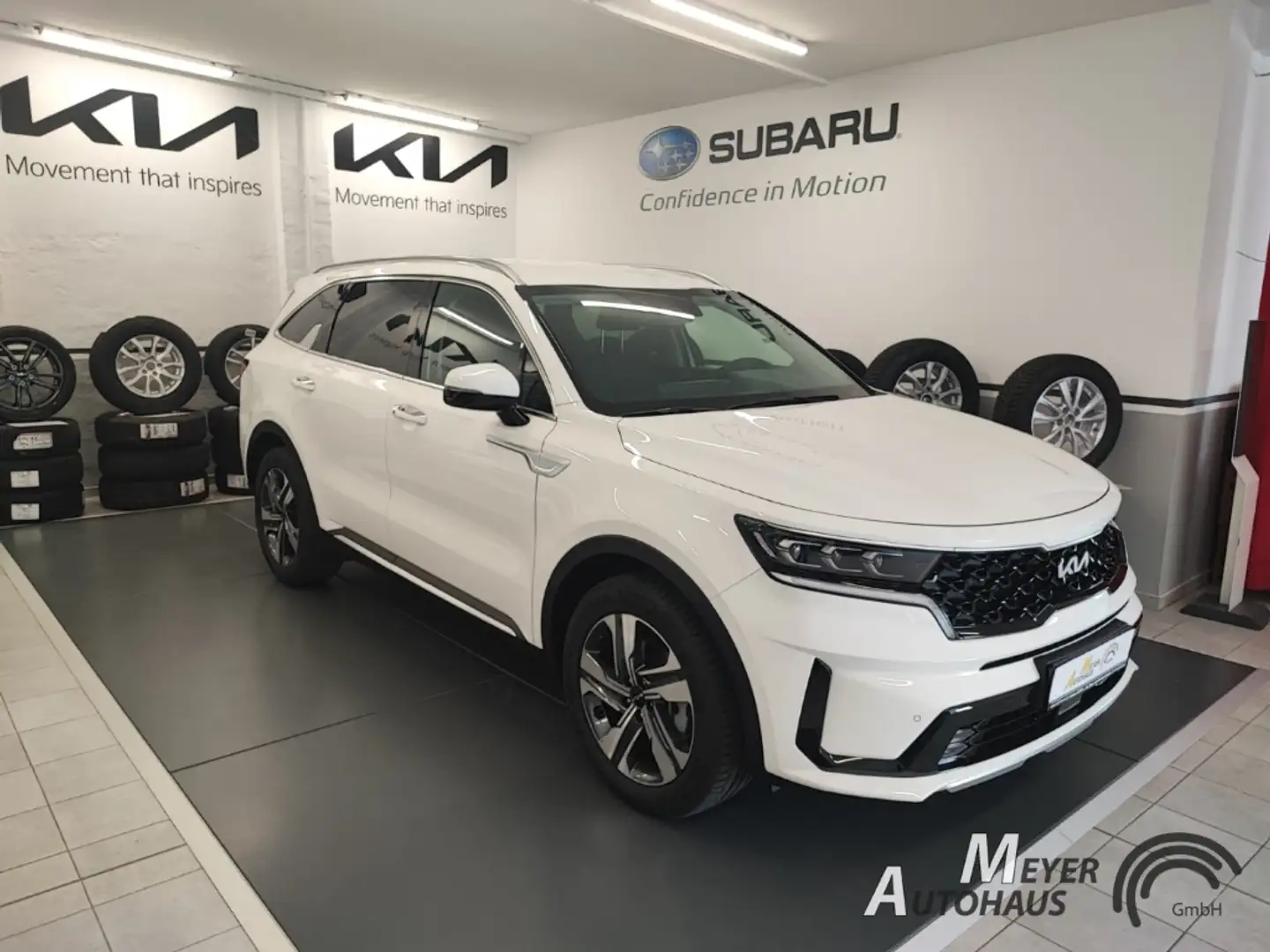 Kia Sorento 1.6 T-GDI Hybrid Spirit 4WD Klima+Soundsystem+Sitz Biały - 1