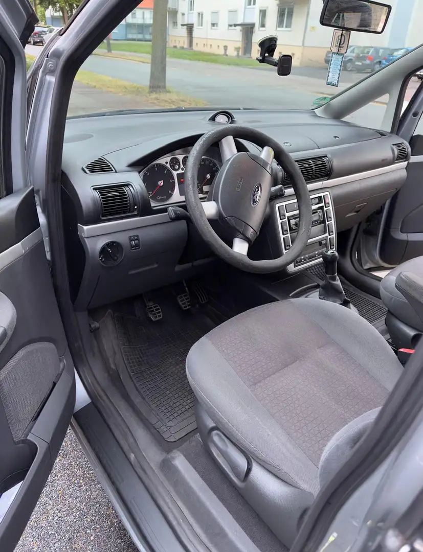 Ford Galaxy Galaxy TDI Grau - 2
