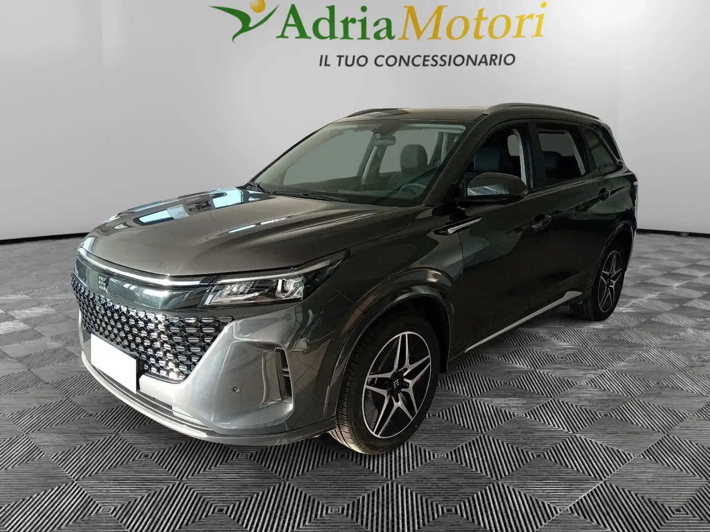DFSK E5 E5 1.5 PHEV Luxury Grigio - 1