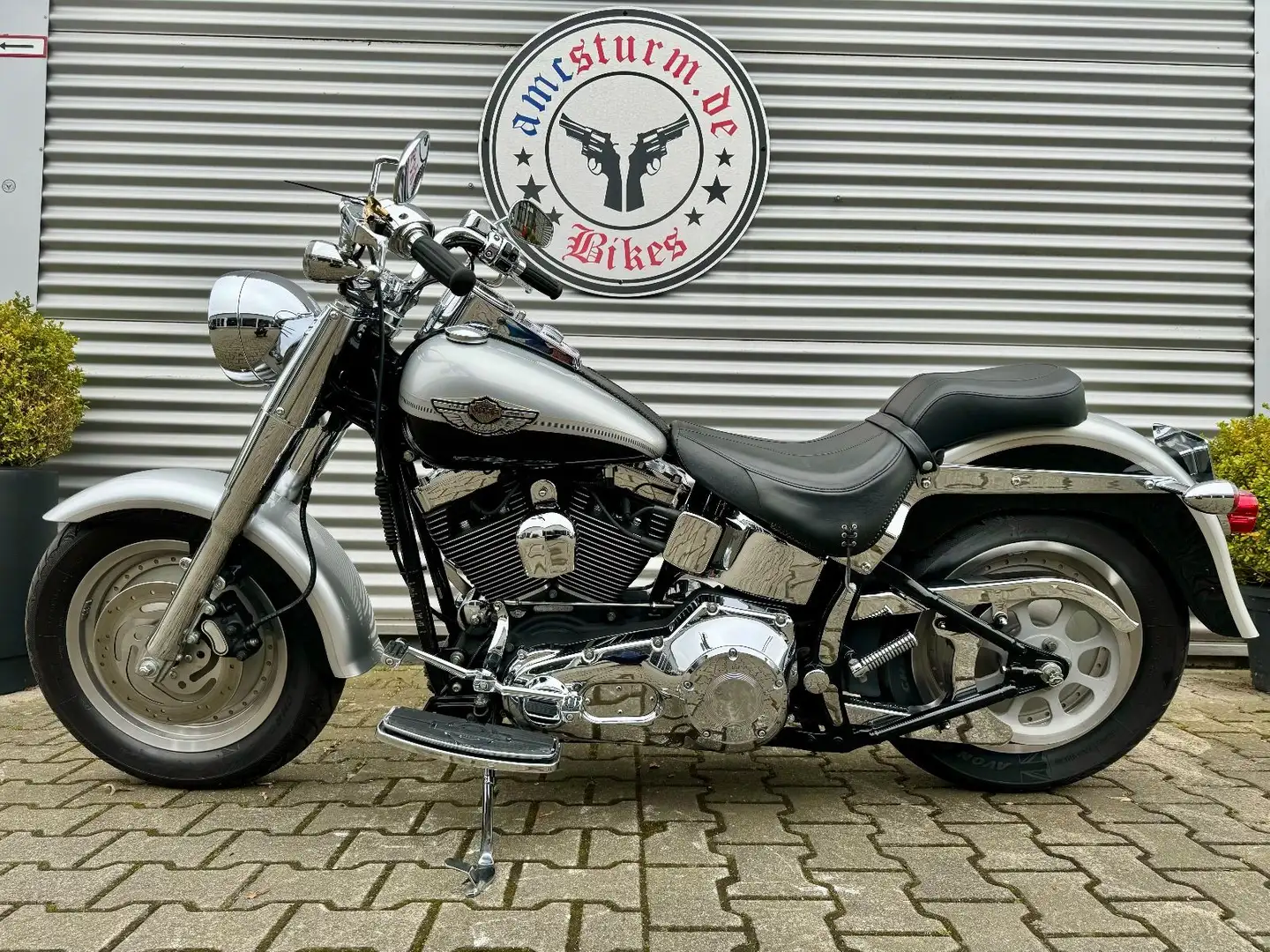 Harley-Davidson FLSTFI Softail Fat Boy 100th Anniversary Silver - 2