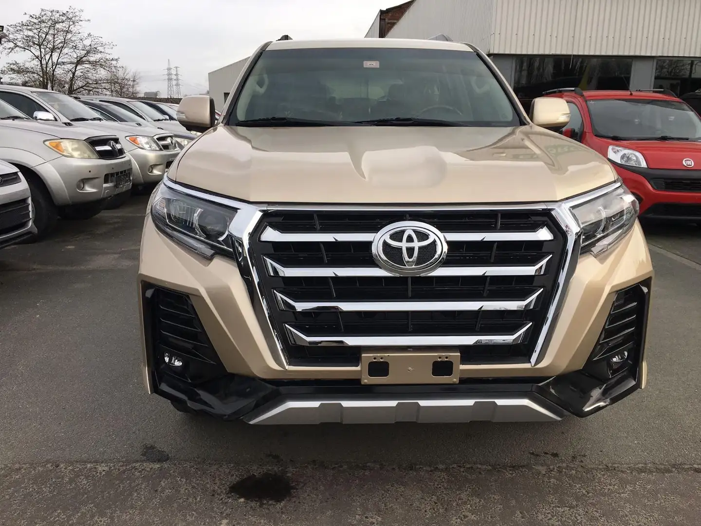 Toyota Land Cruiser Prado Face lifted 2024 Bronze - 1