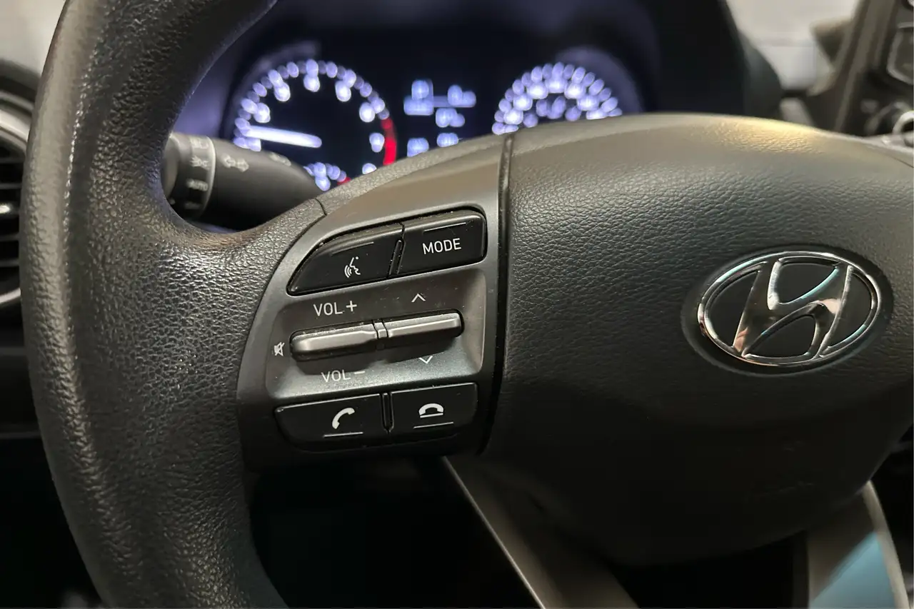 Hyundai KONA снимка Hyundai KONA