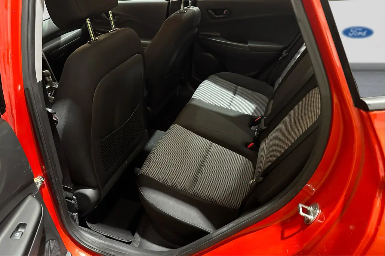 Hyundai KONA снимка Hyundai KONA