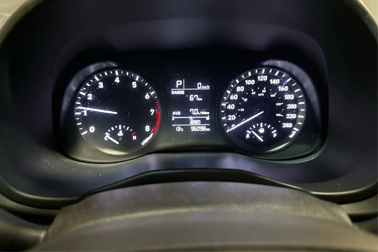 Hyundai KONA снимка Hyundai KONA