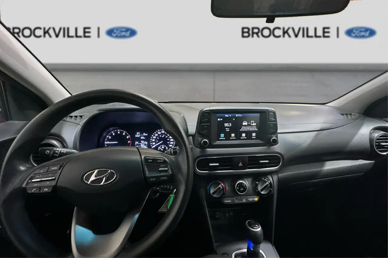 Hyundai KONA снимка Hyundai KONA