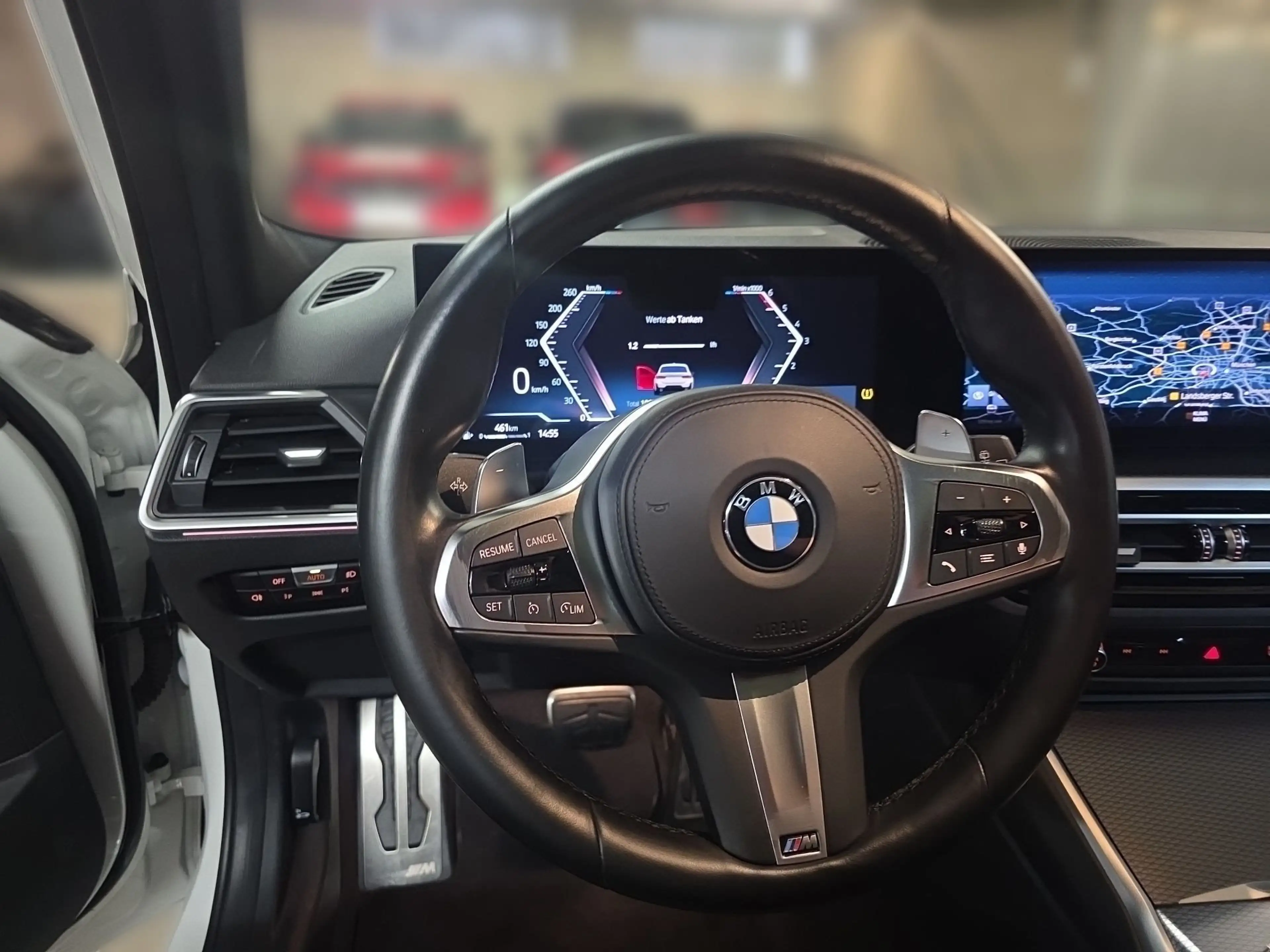 BMW 330 d M-Sport*AHK*Panoramadach*19"*Parkassist — photo 8