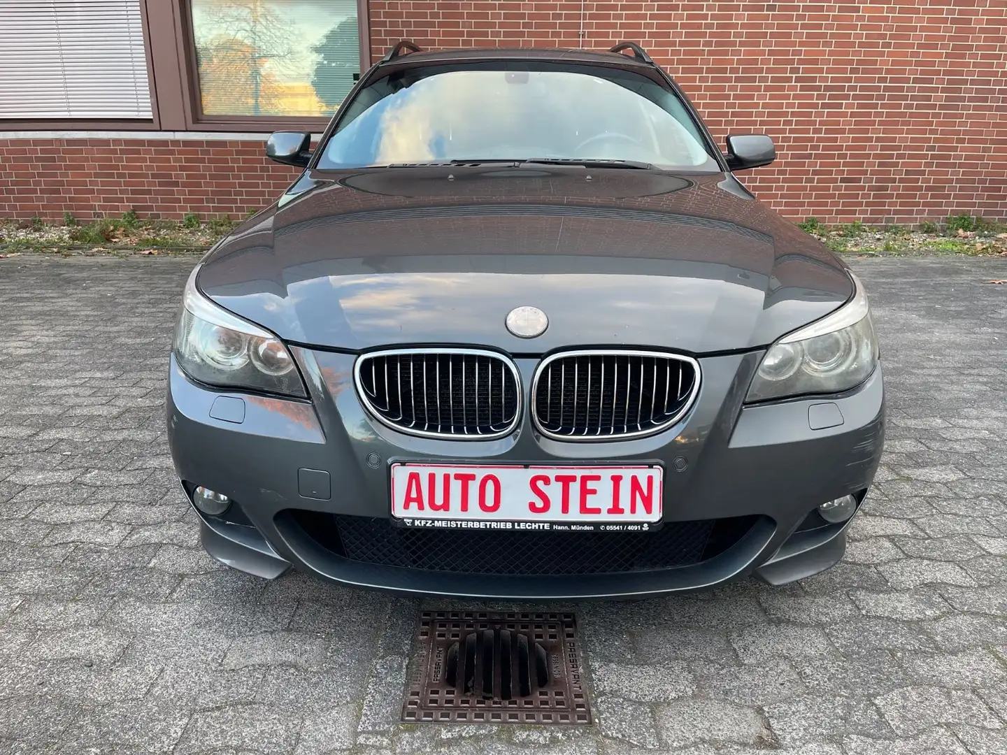 BMW 525 d Touring *PANO*LEDER*MEMORY*BBS*NAVI* Gris - 2