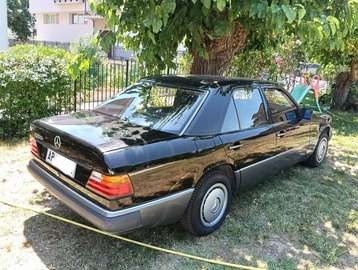 200E W124