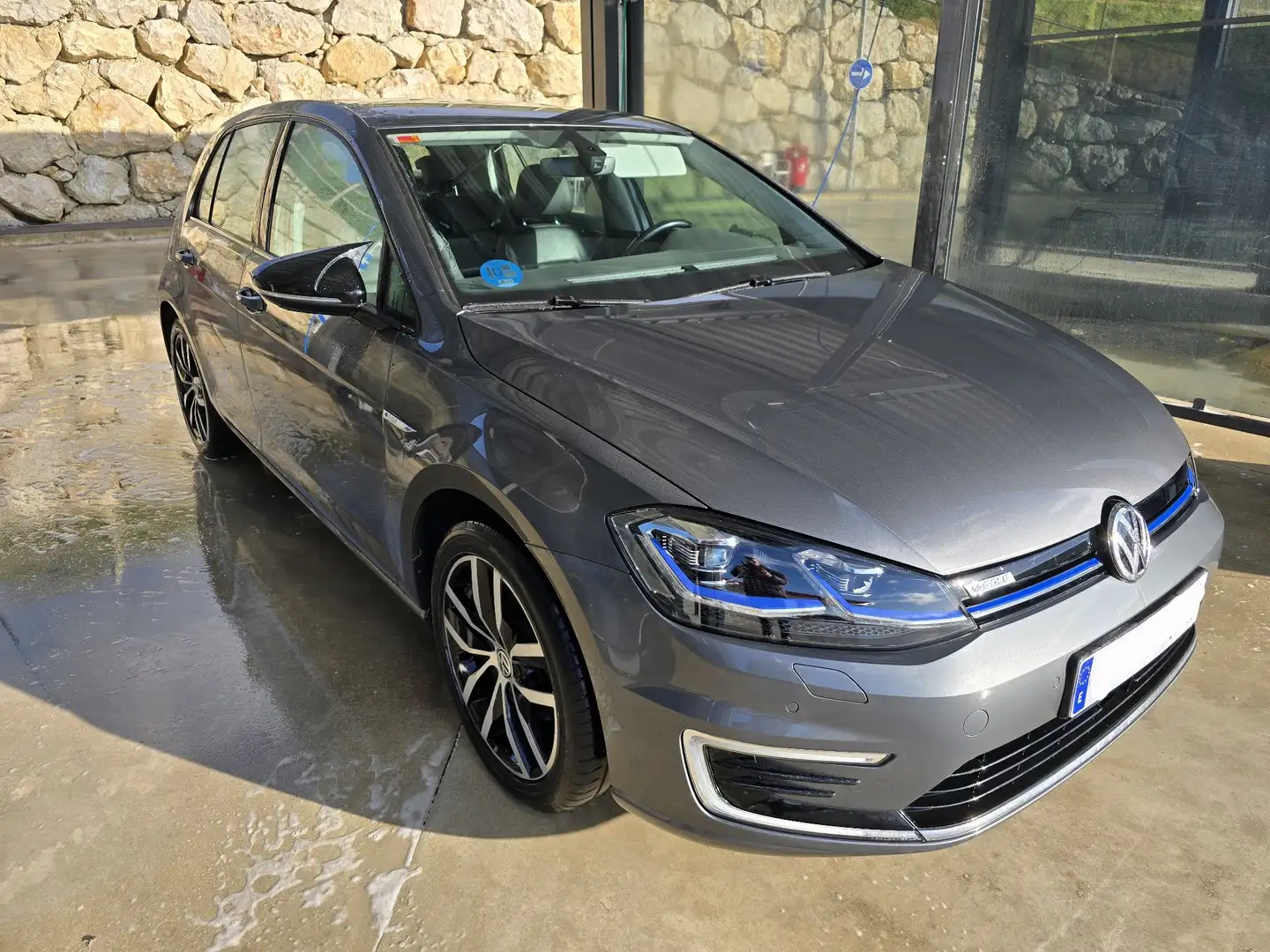 Volkswagen e-Golf ePower - 1