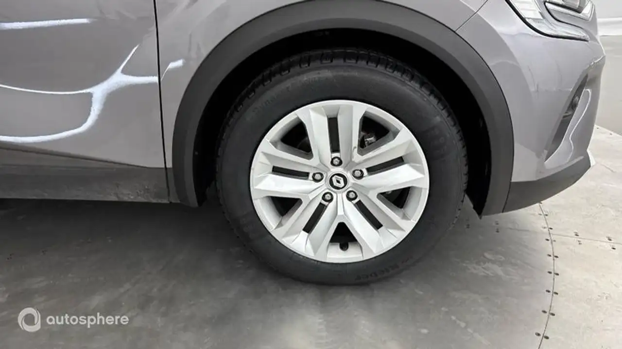 Renault Captur — photo 20