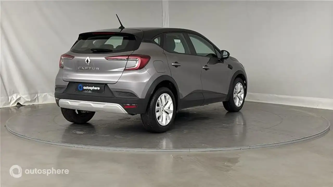 Renault Captur — photo 5