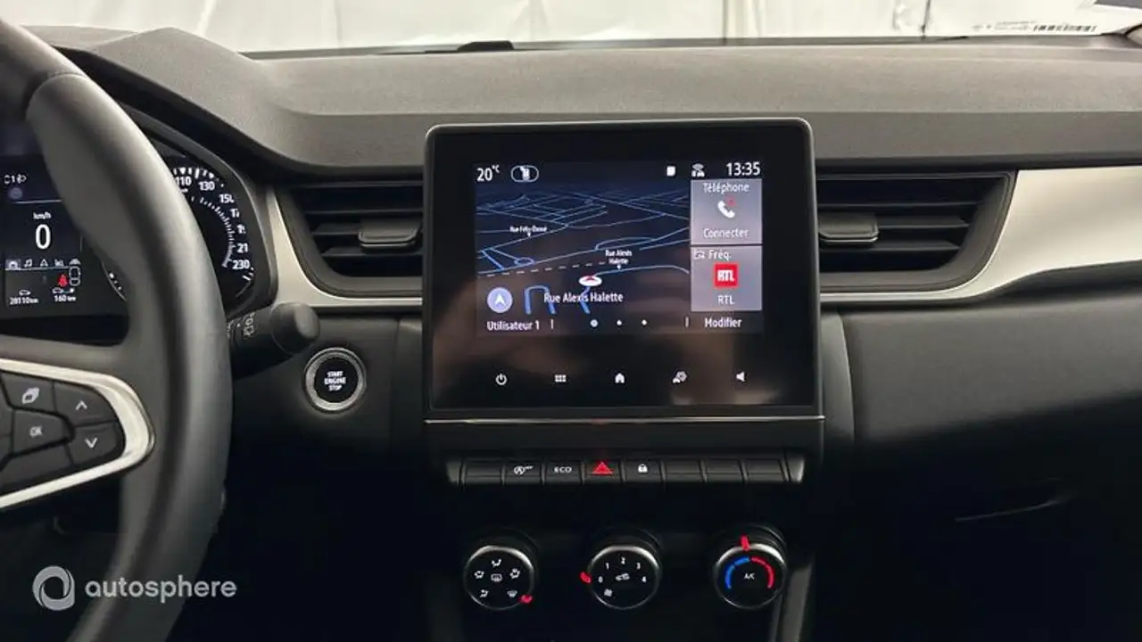 Renault Captur — photo 19