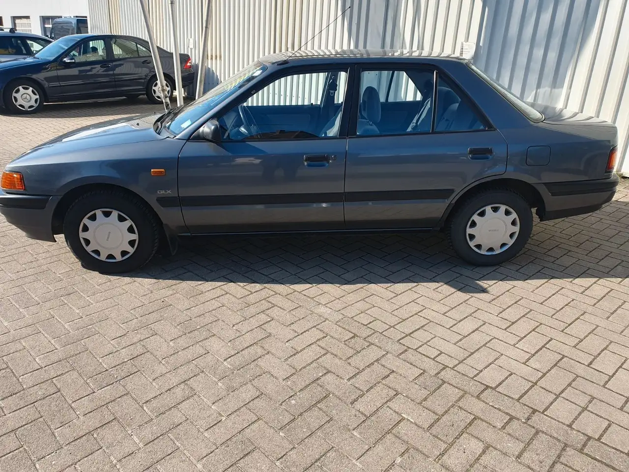 Mazda 323 Stuffenheck, 1 Hand TÜV 1,5 J Oldtimerfähig, foto 8