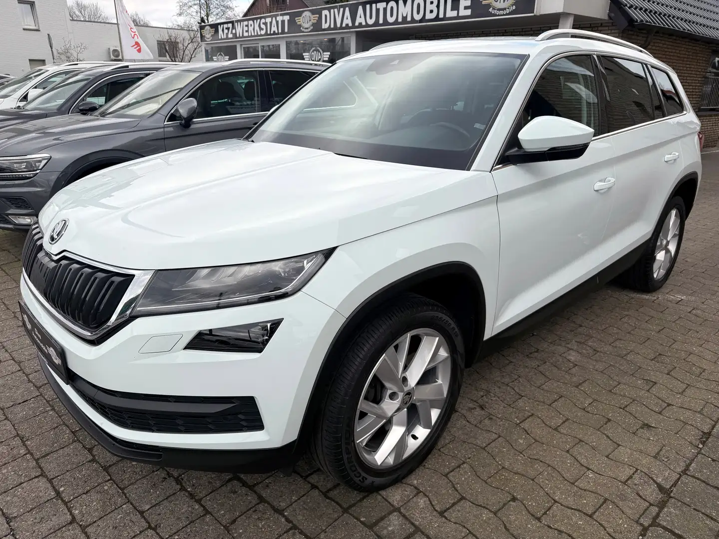 Skoda Kodiaq 2.0 TSI DSG Style 4x4 Weiß - 1