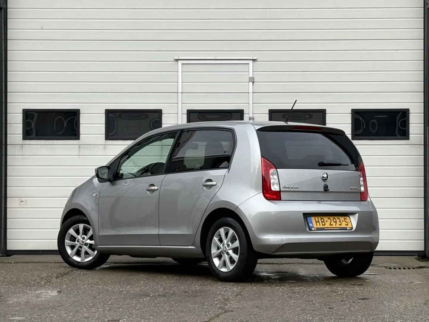 Skoda Citigo 1.0 Greentech Edition Fresh Airco | Cruise | Pdc | Grijs - 2