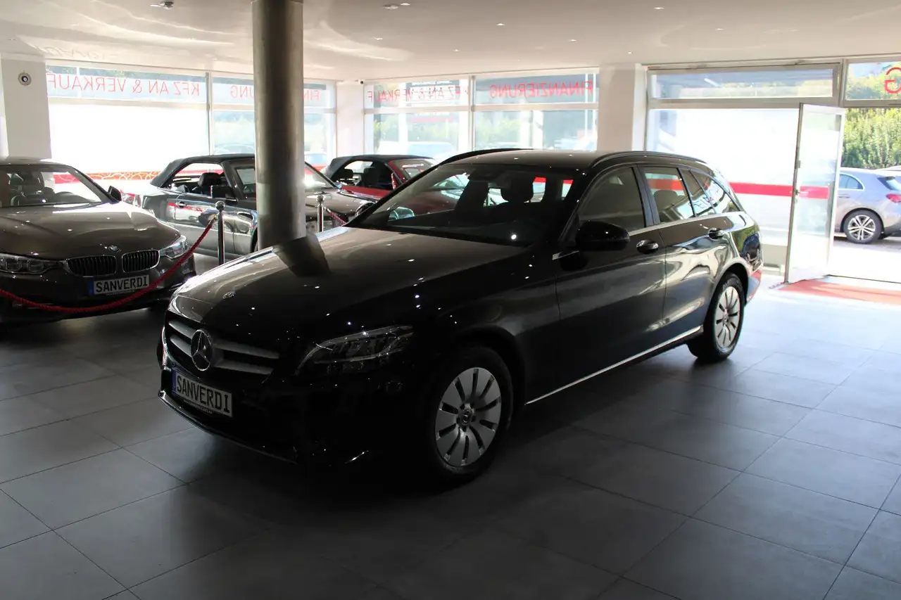 Mercedes-Benz C 200