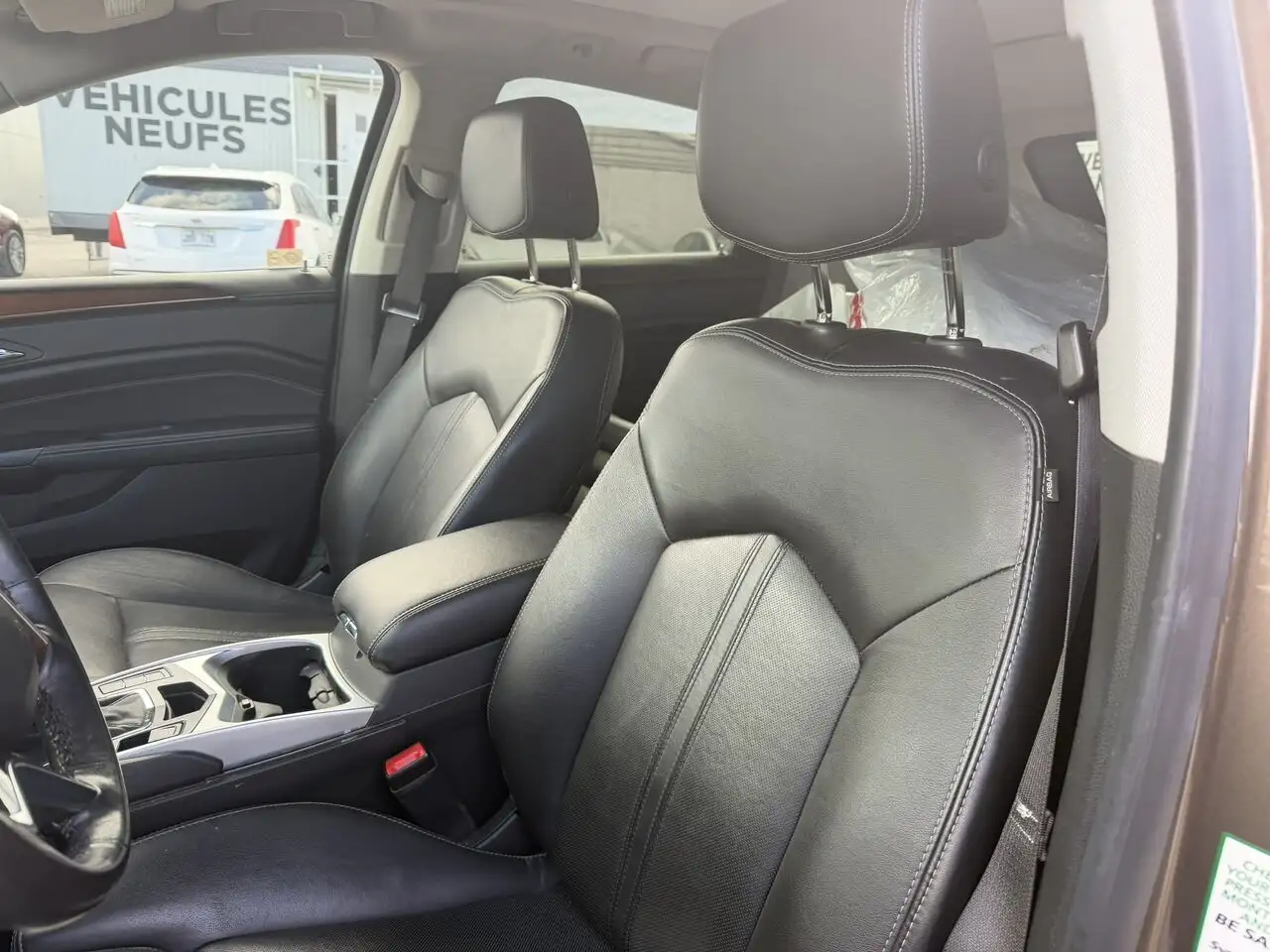 Cadillac SRX снимка Cadillac SRX