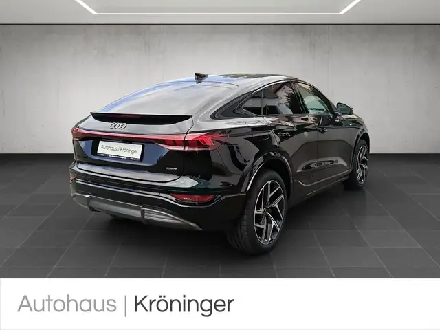 Audi E-Tron view 2