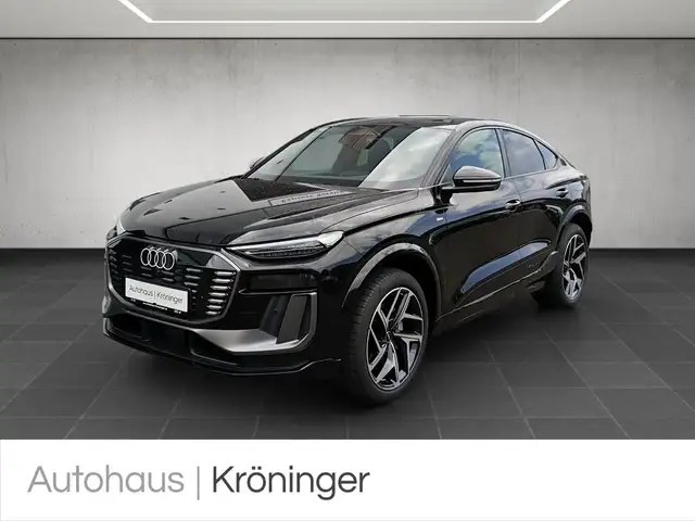 Audi E-Tron main image