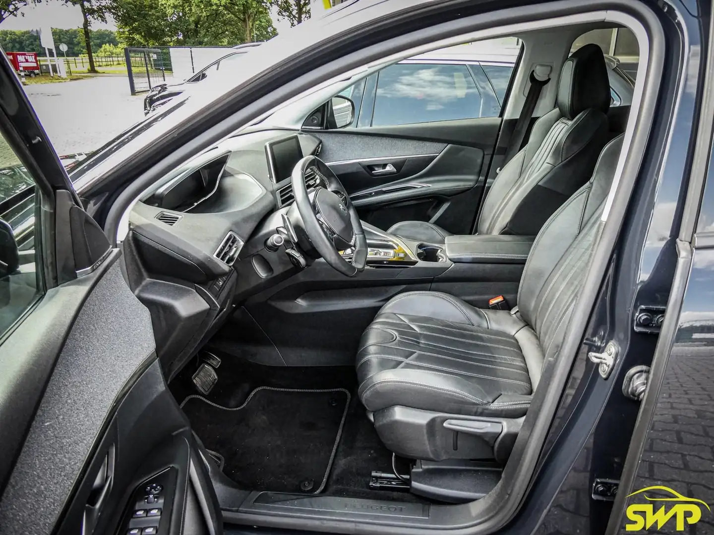 Peugeot 3008 1.2 PureTech Allure | ACC | Nappa | Pano | 180 cam Grey - 2